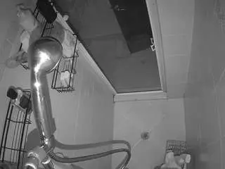 Voyeurcam-baileybase-shower  live sex cam