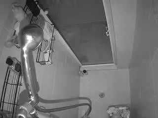 Voyeurcam-baileybase-shower  live sex cam