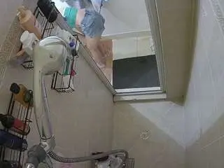 Voyeurcam-baileybase-shower  live sex cam