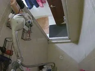 Voyeurcam-baileybase-shower  live sex cam