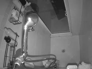 Voyeurcam-baileybase-shower  live sex cam