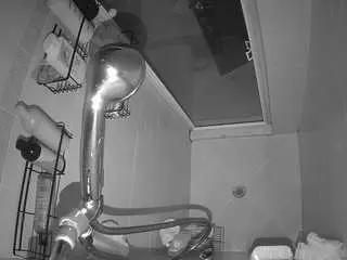 Voyeurcam-baileybase-shower  live sex cam