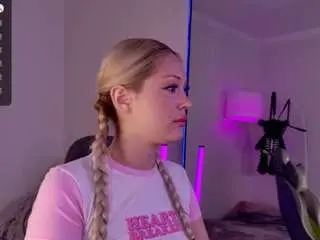 Aleksacandy  live sex cam