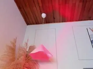 Arianne-ferrer  live sex cam