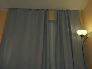 Eboniebalmes  live sex cam