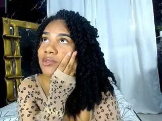 Hillary-queen  live sex cam