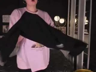 Lilacmuse  live sex cam