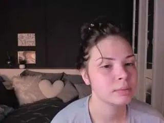 Lilacmuse  live sex cam