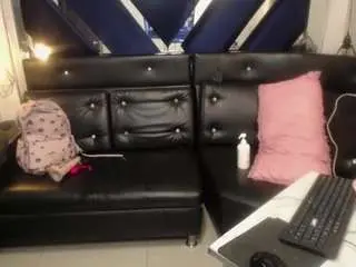 Maissa-luv  live sex cam