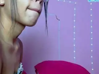 Malackmia68  live sex cam