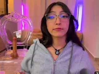 Marianabranz  live sex cam