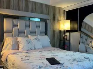 Marianabranz  live sex cam