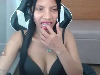 Emily-smith-t  live sex cam
