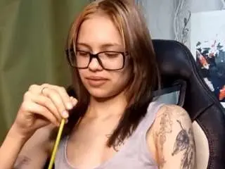 Mauvefantasy  live sex cam