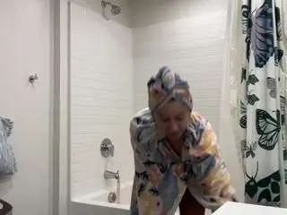 Rennuisance  live sex cam