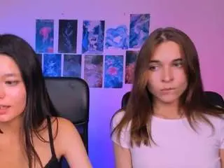Bella-dorn1  live sex cam