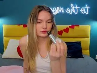 Evelineamore  live sex cam