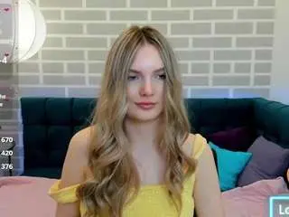 Evelineamore  live sex cam