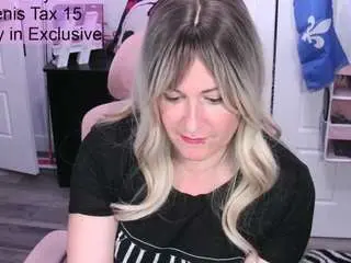 Gennyrock  live sex cam