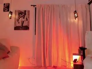 Isabellalux2  live sex cam
