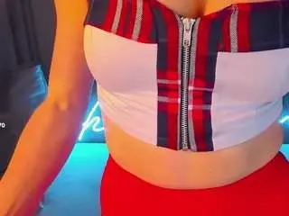 Nikkiblondiee  live sex cam