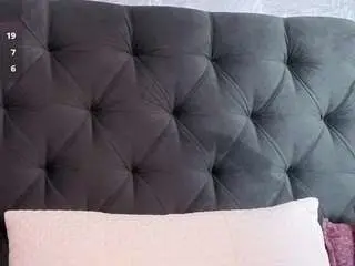 Orionsmith  live sex cam