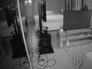 Voyeurcam-jb-dining  live sex cam