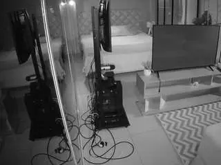 Voyeurcam-jb-dining  live sex cam