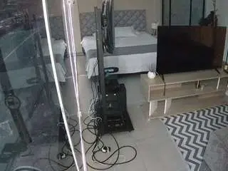 Voyeurcam-jb-dining  live sex cam