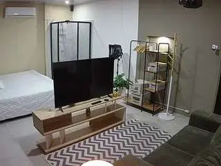 Voyeurcam-jb-dining  live sex cam