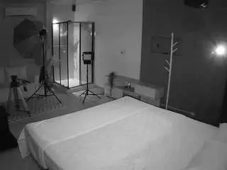Voyeurcam-jb-dining  live sex cam