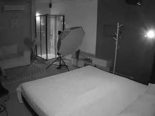 Voyeurcam-jb-dining  live sex cam