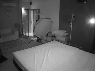 Voyeurcam-jb-dining  live sex cam