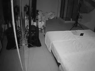 Voyeurcam-jb-dining  live sex cam