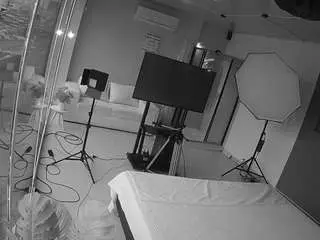Voyeurcam-jb-dining  live sex cam