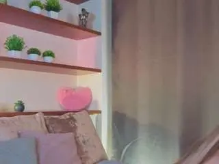 Alyshahermenau  live sex cam