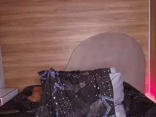 Kiara-lopez  live sex cam