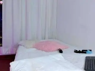 Steffanyredx  live sex cam