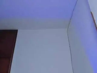 Iris-torrez  live sex cam