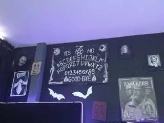 Marie-mortem  live sex cam