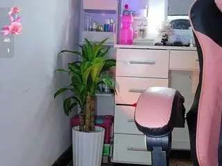Sweetbabyhellen  live sex cam