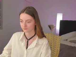 Valenora1  live sex cam