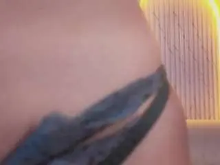 Victoria-hernandez-t  live sex cam