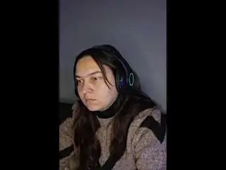 Cyndeewinter  live sex cam