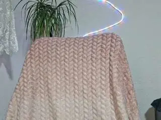 Cyndeewinter  live sex cam