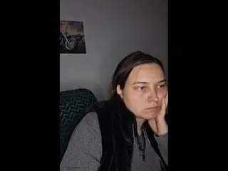 Cyndeewinter  live sex cam