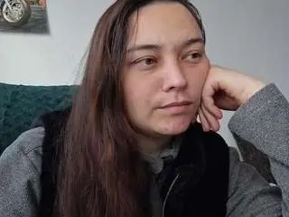 Cyndeewinter  live sex cam