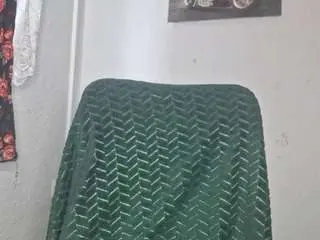 Cyndeewinter  live sex cam