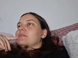 Cyndeewinter  live sex cam