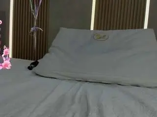 Kate-winsley  live sex cam